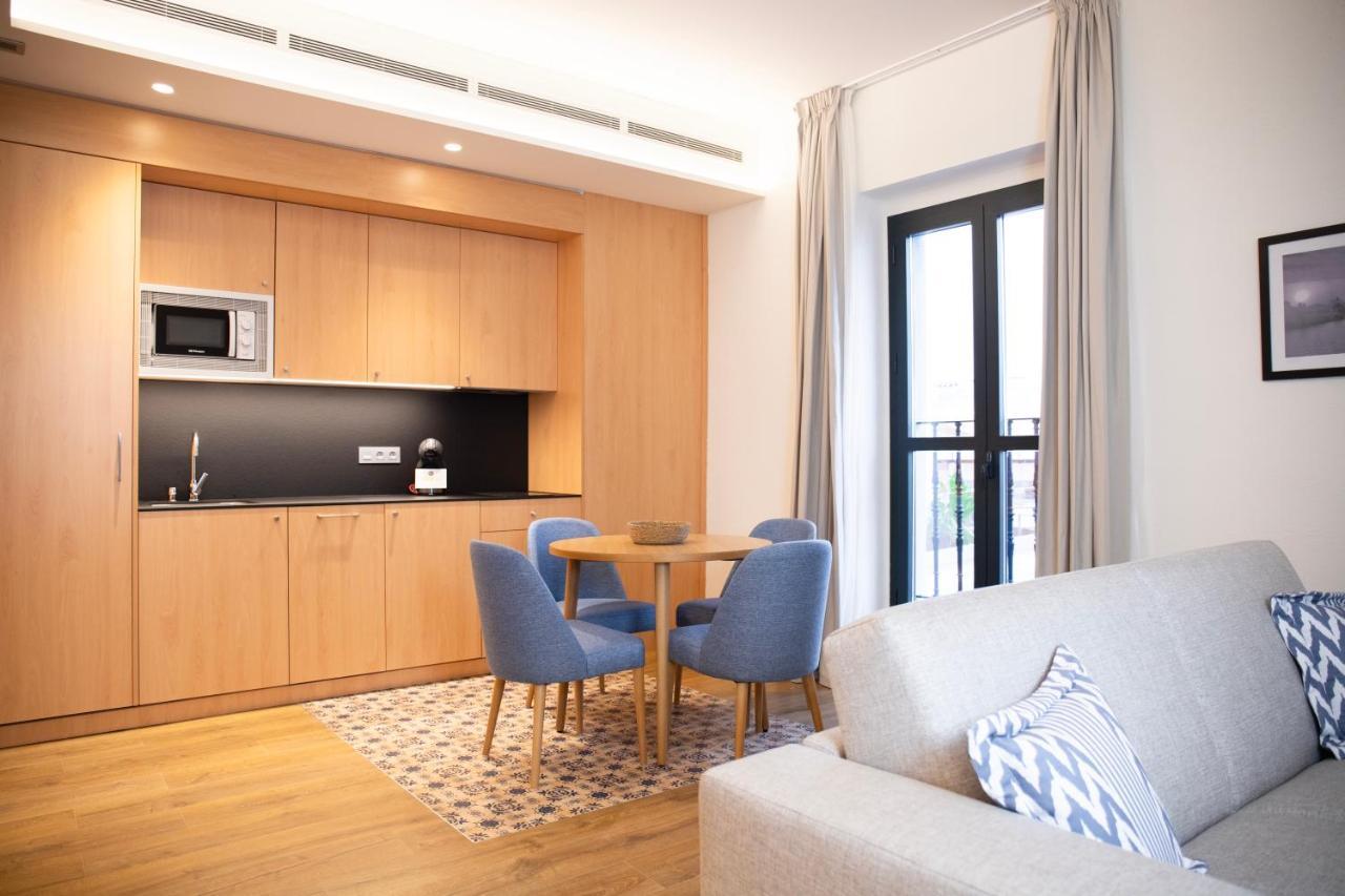 Nqn Aparts & Suites Sevilla Экстерьер фото