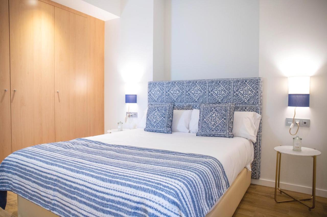 Nqn Aparts & Suites Sevilla Экстерьер фото